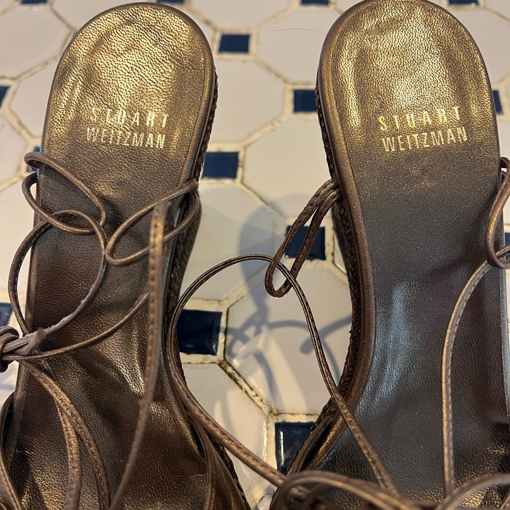 EUC SZ6 StuartWeitzman Lace up Rhinestone Bronze Wedges - Picture 3 of 4